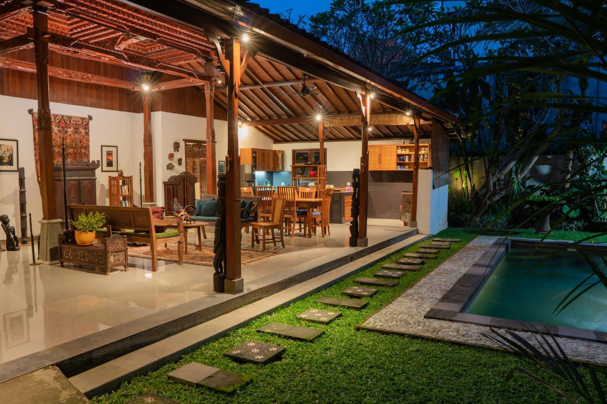 Rumah Joglo Ubud  Bagian luar foto